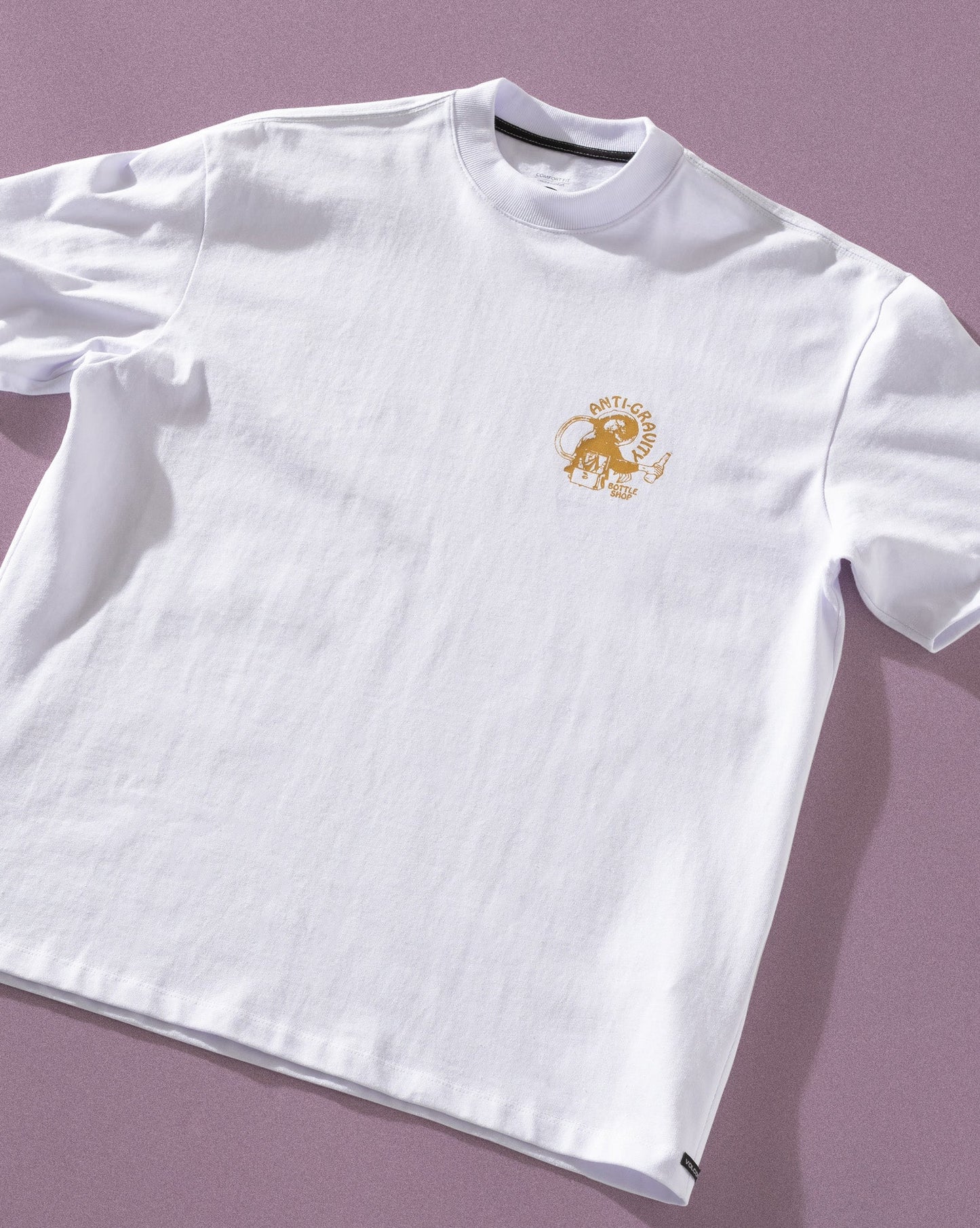 Camiseta Comfort Fit Volcom Antigravity Branca